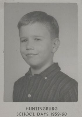 Brown Family 1960
Photo of unknown boy from the Harrison and Waldo Brown collection from Spencer County and Dubois County area of Indiana.

If you can recognize this person, please use our "contact" form to let us know. 

Keywords: Huntingburg Dale Indiana Harrison Brown