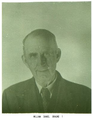 Brauns4-William Daniel Brauns1
William Daniel Brauns Sr. was born in Wapello, IA during the late 1800's. He married Catherine Wehmeyer.
Keywords: Brauns Family of Indiana and Iowa